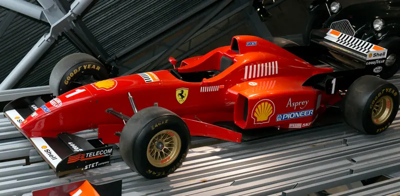 (Pre-Order) 1:18 1996 Michael Schumacher -- Spanish Gp Winner -- Ferrari F310 -- Gp Replicas F1 1
