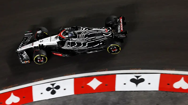 (Pre-Order) 1:18 2023 Daniel Ricciardo -- Las Vegas Gp -- Scuderia Alphatauri At04 -- Minichamps F1 1