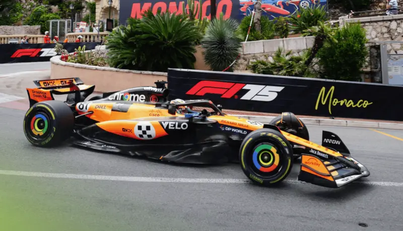 (Pre-Order) 1:18 2025 Oscar Piastri -- Monaco Gp -- #81 Mclaren Mcl39 -- Minichamps F1 1