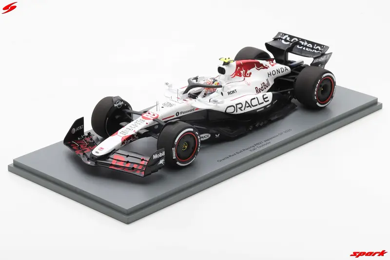 (Pre-Order) 1:18 2025 Yuki Tsunoda -- Japanese Gp -- #22 Red Bull Rb21 -- Spark F1 1