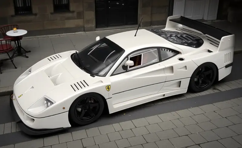 (Pre-Order) 1:18 Ferrari F40 Lm (1989) - Press Version -- White -- Top Marques 1