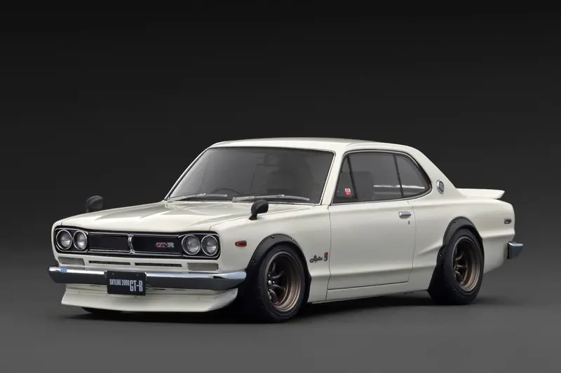 (Pre-Order) 1:18 Nissan Skyline 2000 Gt-R (Kpgc10) -- White Ivory -- Ignition Model Ig4033 1