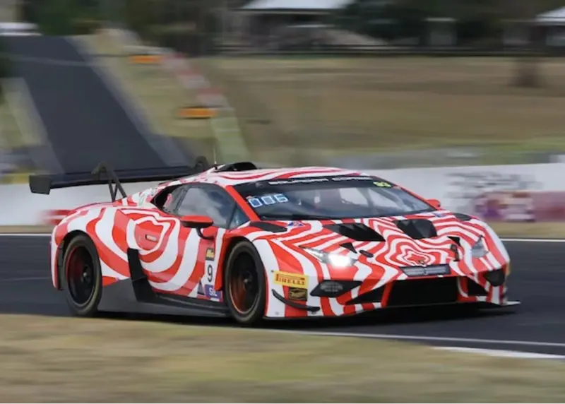 (Pre-Order) 1:43 2025 Bathurst 12 Hour -- #93 Lamborghini Huracan Gt3 -- Spark 1