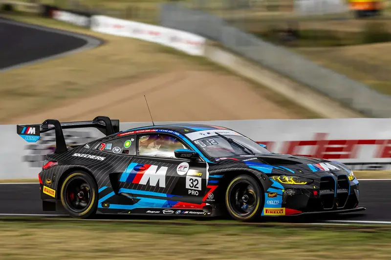 (Pre-Order) 1:43 2025 Bathurst 12 Hour Winner -- #32 Bmw M4 Gt3 -- Spark 1