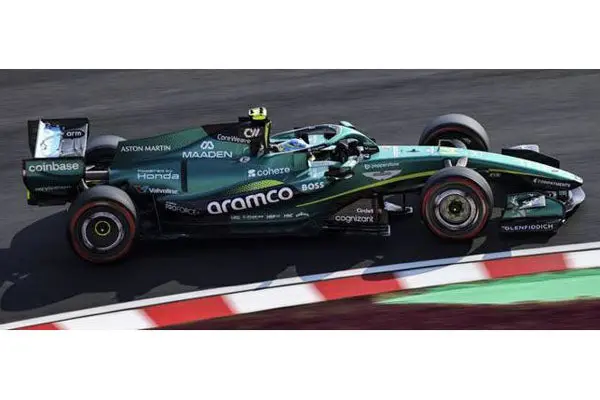 (Pre-Order) 1:43 2026 Fernando Alonso -- Japanese Gp -- #14 Aston Martin Amr26 -- Spark F1 1