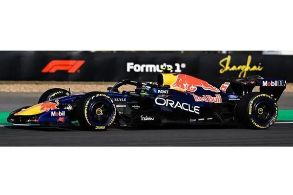 (Pre-Order) 1:43 2026 Isack Hadjar -- Chinese Gp -- #6 Red Bull Rb22 -- Spark F1 1