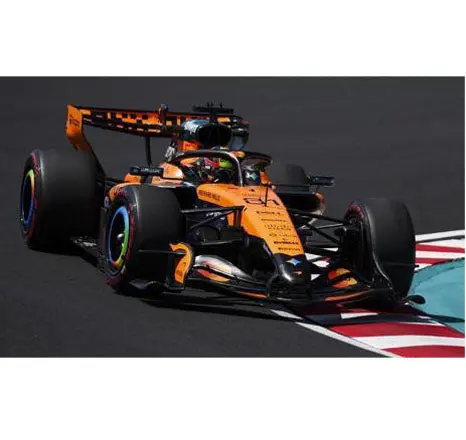 (Pre-Order) 1:43 2026 Oscar Piastri -- Japanese Gp 2Nd -- #81 Mclaren Mcl40 -- Spark F1 1