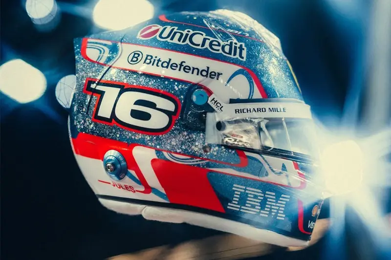 (Pre-Order) 1:5 Helmet -- Charles Leclerc - 2025 Singapore Gp -- Ferrari -- Looksmart F1 1