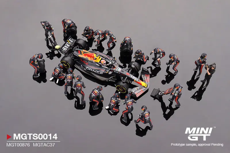 (Pre-Order) 1:64 2023 Max Verstappen -- Japanese Gp Winner W/20 Piece Pit Crew Set -- Mini Gt F1 1