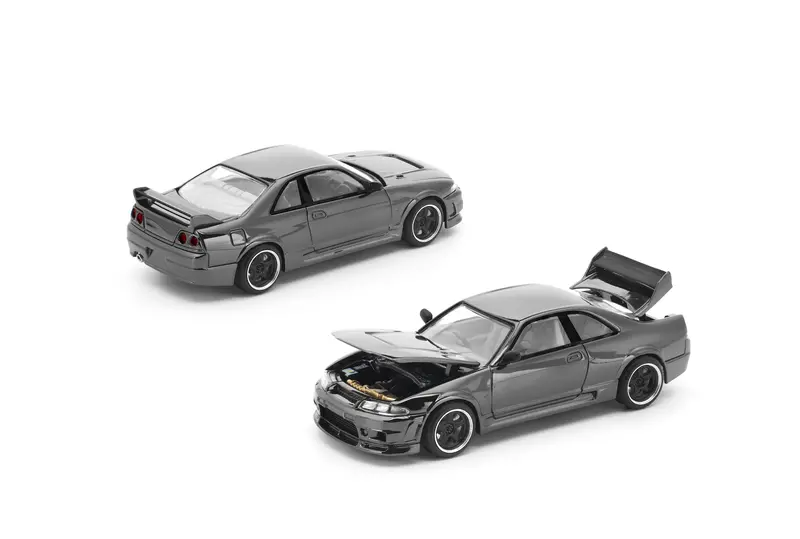 (Pre-Order) 1:64 Nissan R33 Skyline Gtr -- Dark Chrome Series -- Pop Race 1
