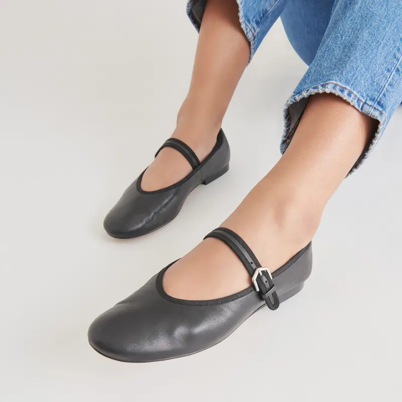 Roslyn Ballet Flats Black Leather 12