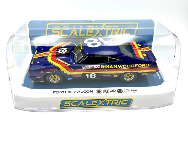 Scalextric 1:32 -- 1978 Bathurst Carter/Lawrence -- Ford Xc Falcon 1