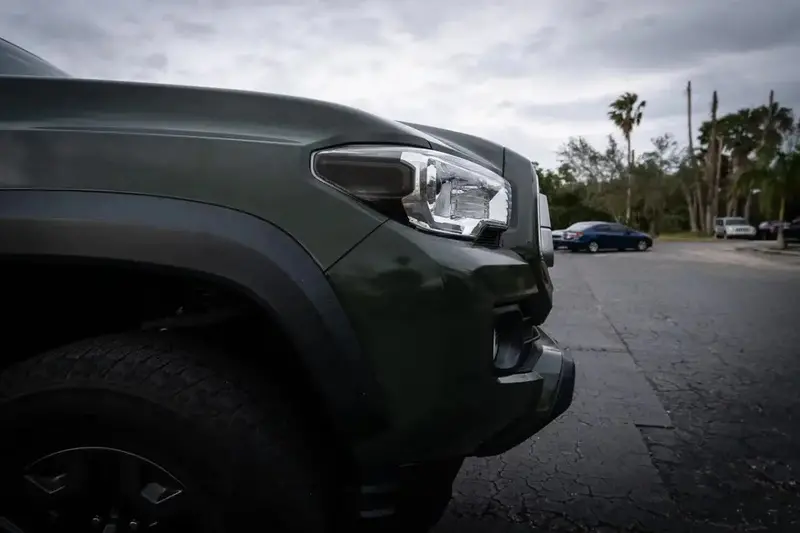 Smoked Sidemarker Overlays (Front Only) For 2016-2023 Tacoma 1