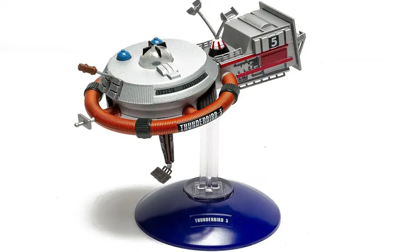Thunderbird 5 -- Thunderbirds -- Corgi Cc01501 1