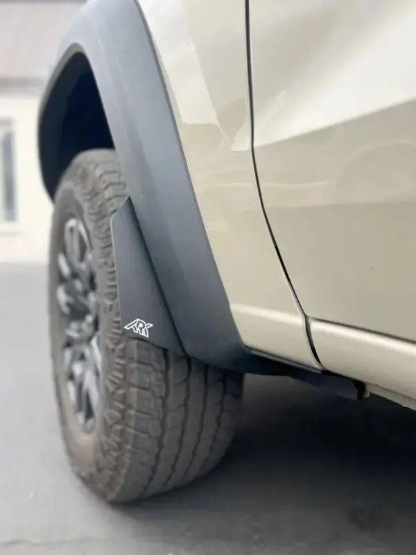 Trixpoly Lightweight Micro Flares for 2023+ Chevy Colorado ZR2 & Trail Boss