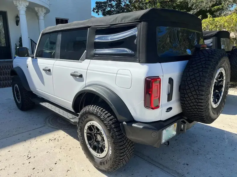 Version 1H Tail Light Overlays For 2021+ Bronco (W/ Halogen Taillights) 2
