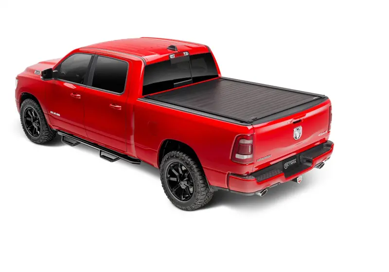 Retraxpro Xr T-80461 Retractable Tonneau Cover – 5'9" For Silverado/Sierra (No Stake Pocket, Standard Rails) 1